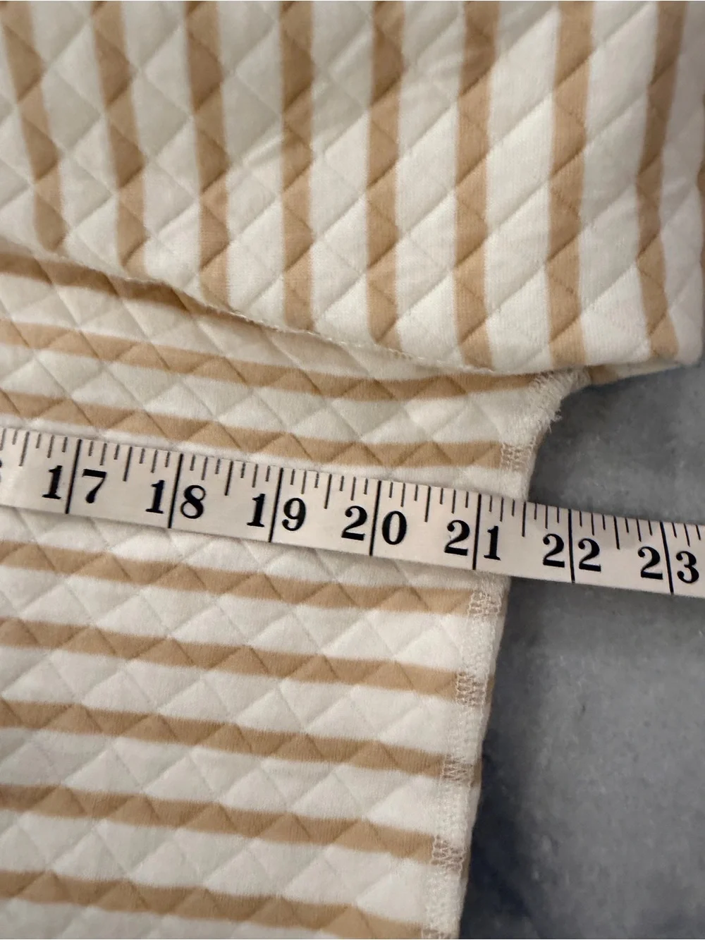 NWOT J. Crew Size 2X Tan Cream Reversible Quilted Striped Crew Sweatshirt
